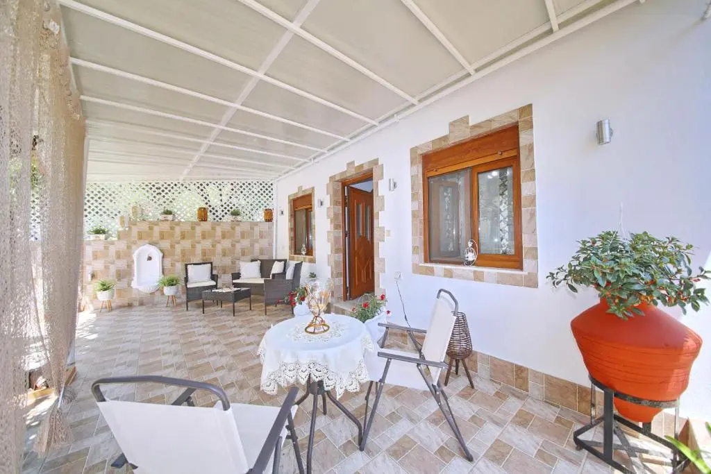 Κατάλυμα στην σκόπελο Vasia's Small Villa