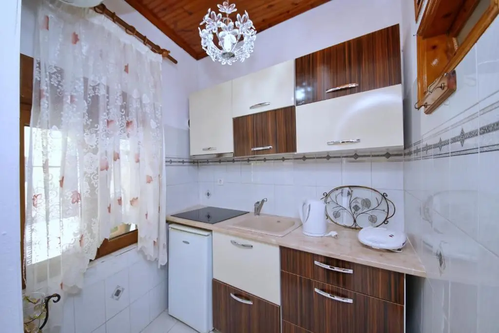 Κατάλυμα στην σκόπελο Vasia's Small Villa 2